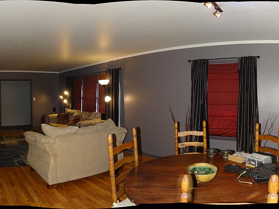 2nd image of 1905 S Parkway St