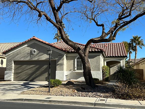 2nd image of 4446 Lobero Ave