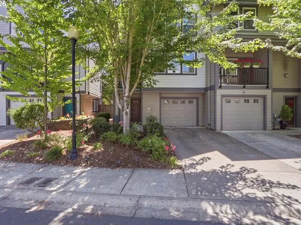 1166 NE 5th St, Gresham, OR 97030