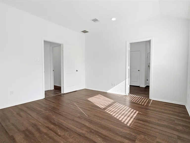 5111 Winslow Grove Dr — Photo 10