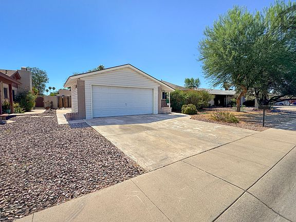 4th image of 9613 N 55th Dr