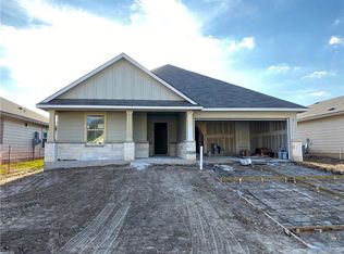 1925 Cartwright St, Bryan, TX 77807