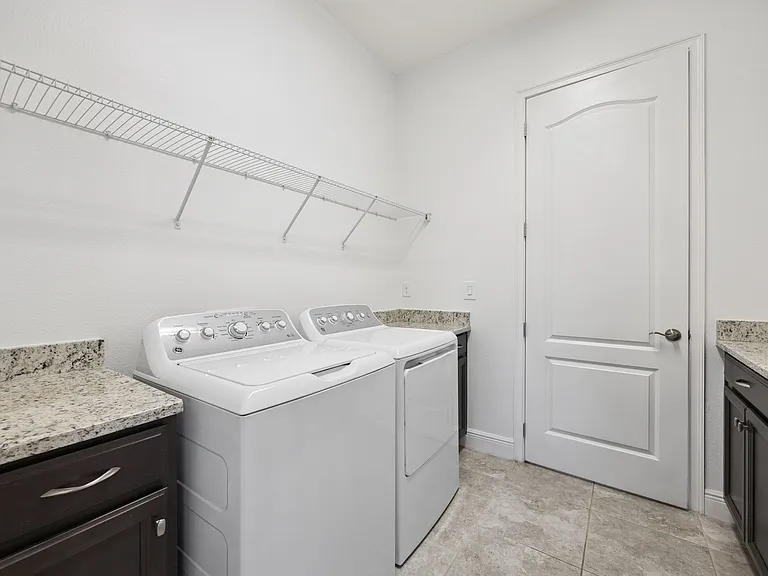 5013 E Fountainwood Dr — Photo 14