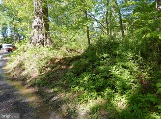 Forest Dr, Falling Waters, WV 25419