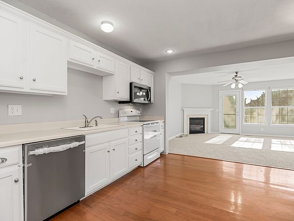 5th image of 8617 NE 98th Ct