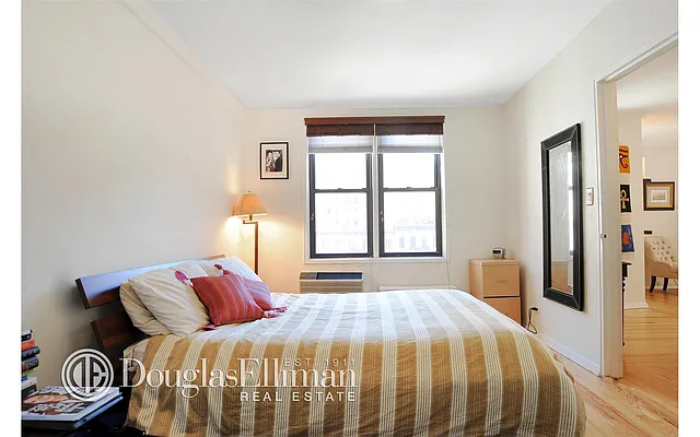 Rented by Douglas Elliman | media 3