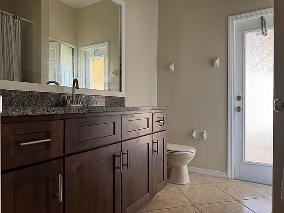 5th image of 510 Bromley Ct