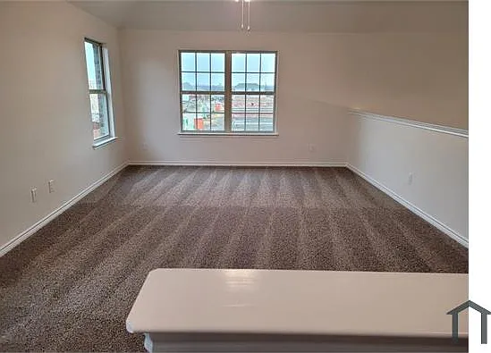 2617 Hancock Ln — Photo 10