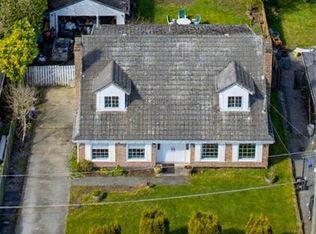 4537 65a St, Delta, BC V4K4Y7