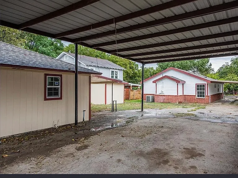 1115 S Waverly Dr — Photo 9