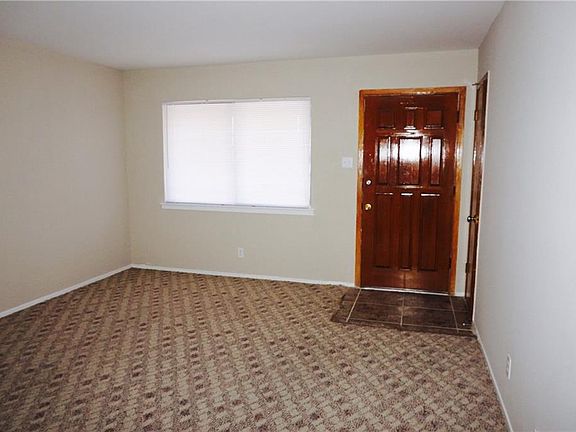 3rd image of 5908 Flounder Dr