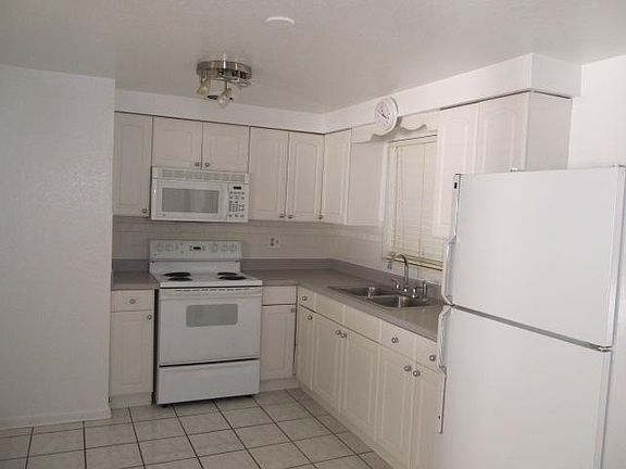 3rd image of 2608 E 109th Ave