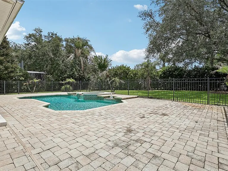 8463 Tibet Butler Dr — Photo 48