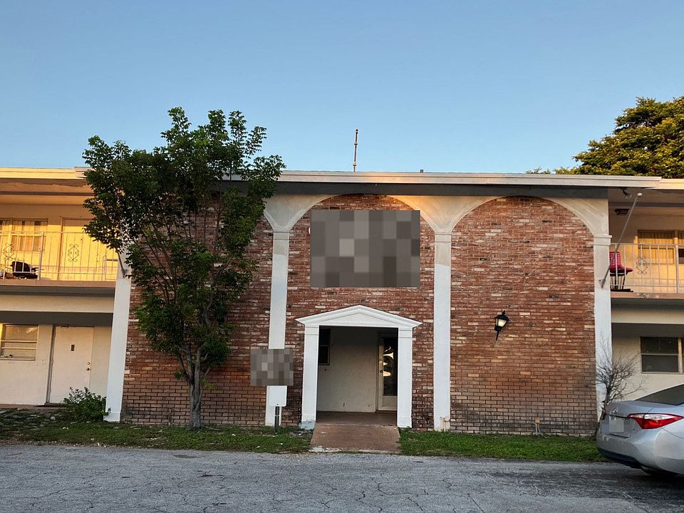 1st image of 4251 NW 9th Ave APT 202C
