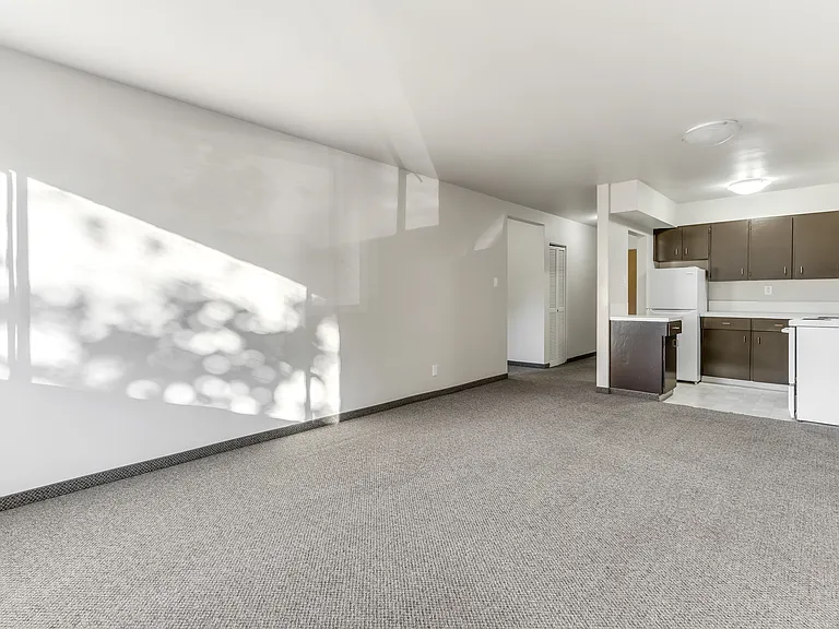 2014 W 5th Ave #201 — Photo 9