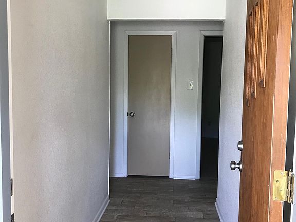 4th image of 3703 Northpark Dr