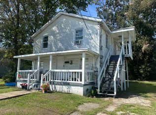 411 Spruce St #B, Suffolk, VA 23434
