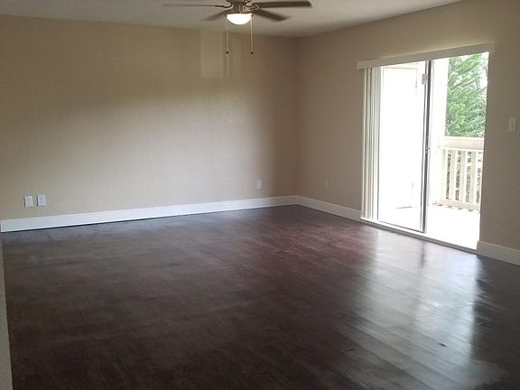 Livingroom from dinning area