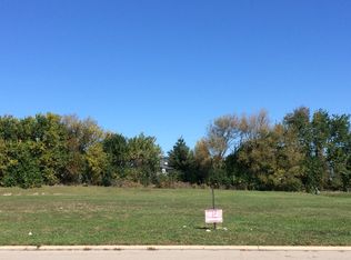 5N347 Switchgrass Ln, St Charles, IL 60175