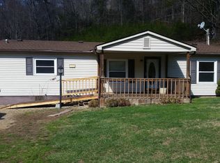 105 N Mohawk Dr, Erwin, TN 37650