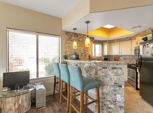 10030 W Indian School Rd APT 102, Phoenix, AZ 85037