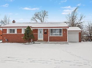 34052 Viceroy Dr, Sterling Heights, MI 48310