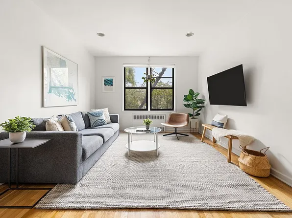 202 Seeley St #2C, Brooklyn, NY 11218