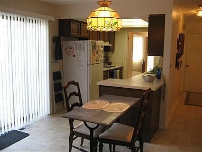 4th image of 361 Kimbary Dr