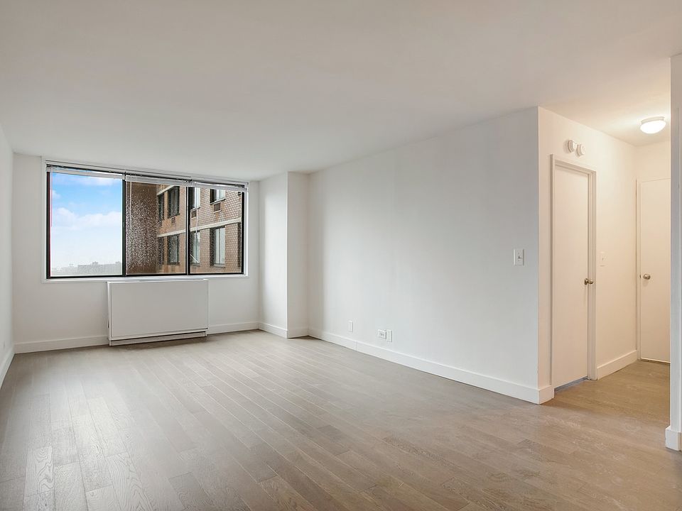 1st image of 300 Mercer St APT 12O