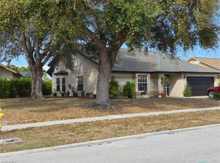 10520 Regent CIR, NAPLES, FL 34109