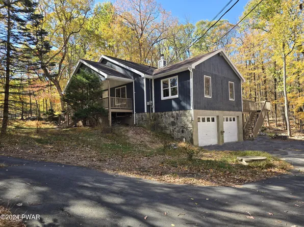 215 Aspen Dr, Milford, PA 18337