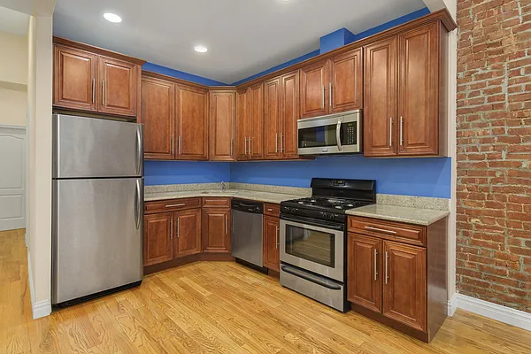 Rented by Brown Harris Stevens | media 8