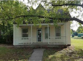 447 S McPherson St, Galva, KS 67443