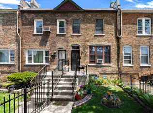 10711 S Champlain Ave, Chicago, IL