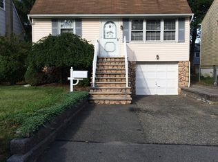 54 Pawnee Ave, Lake Hiawatha, NJ