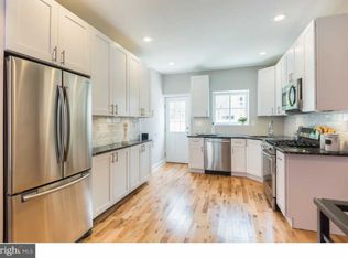 1541 S Cleveland St, Philadelphia, PA 19146