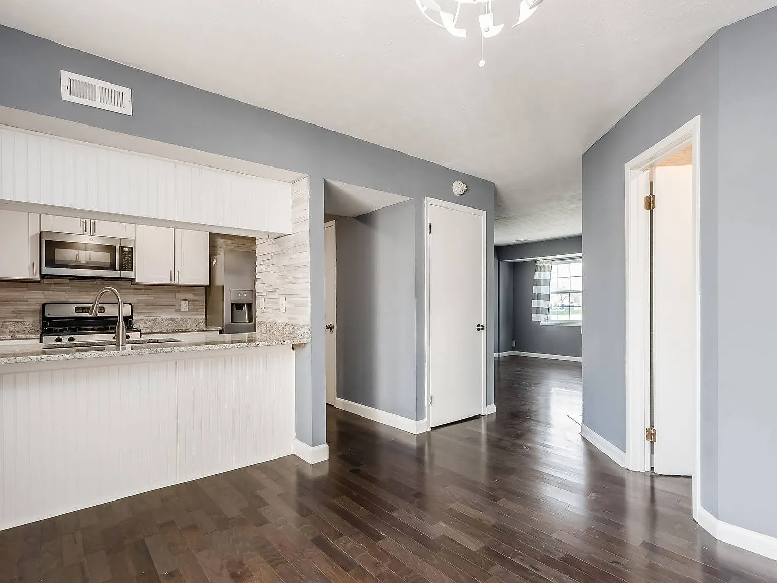 4921 Dublin Fls — Photo 1