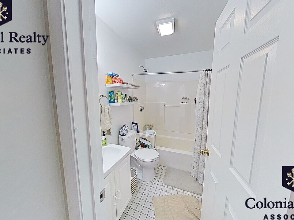 PICTURES OF SIMILAR UNIT WITH SAME LAYOUT