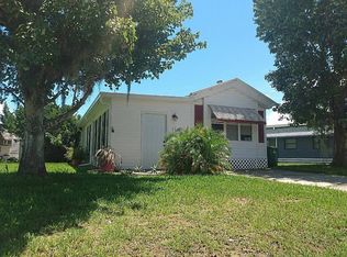 1187 Rainbow Cir, Eustis, FL 32726