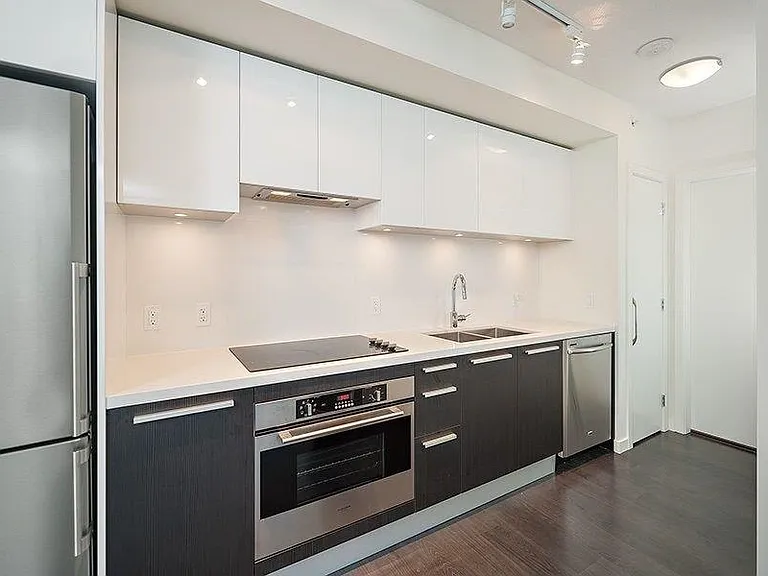 6333 Silver Ave #5001 — Photo 2