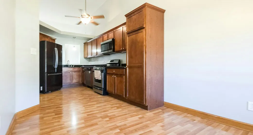 14717 Drummond Street — Photo 2