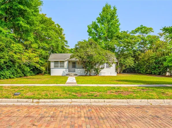 13922 12th St, Dade City, FL 33525