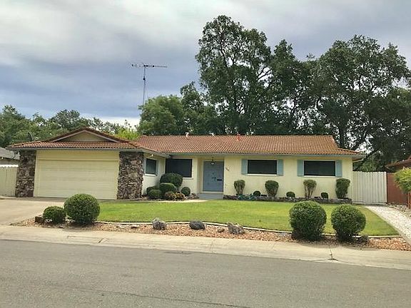 5th image of 5601 White Fir Way