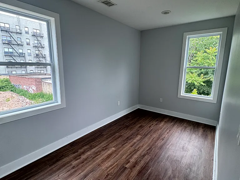 226 Dwight St #2 — Photo 10