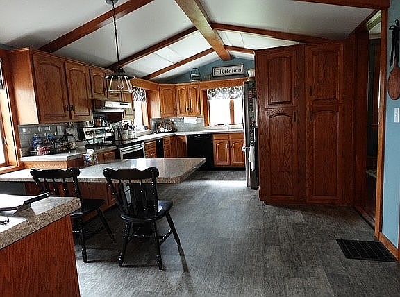 4th image of 3695 E Mitchell Rd