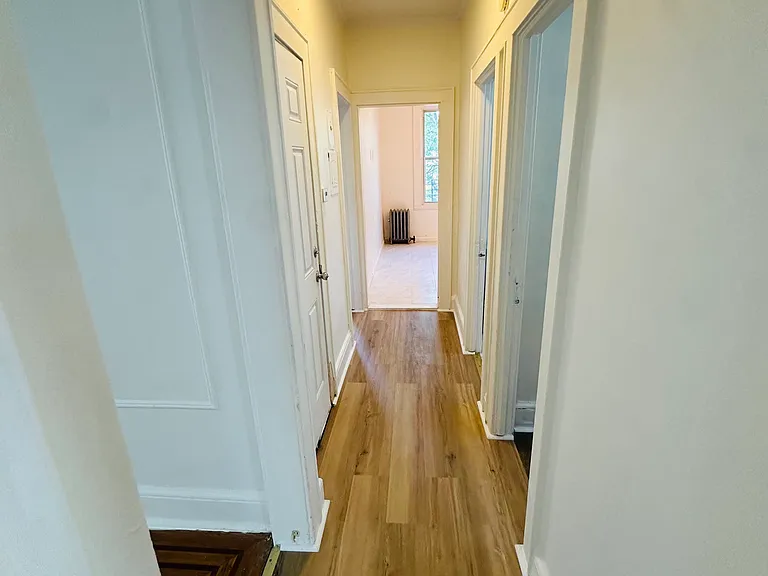 185 Columbia Ave #2 — Photo 4