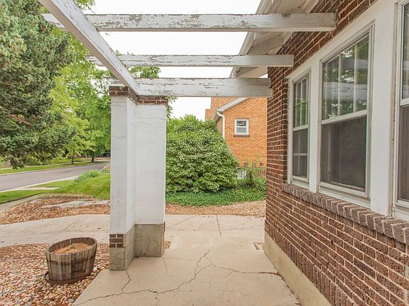 3rd image of 2289 N Glencoe St #2289