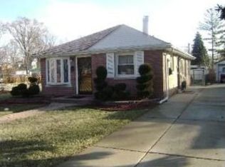 2501 S 20th Ave, Broadview, IL 60155