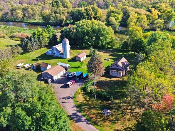 4250 35th St SW, Waverly, MN 55390