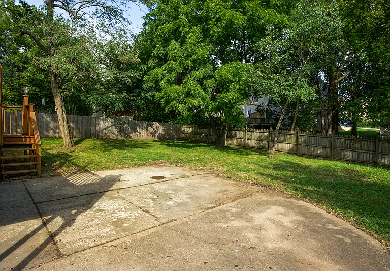3513 NE Stanton St — Photo 12